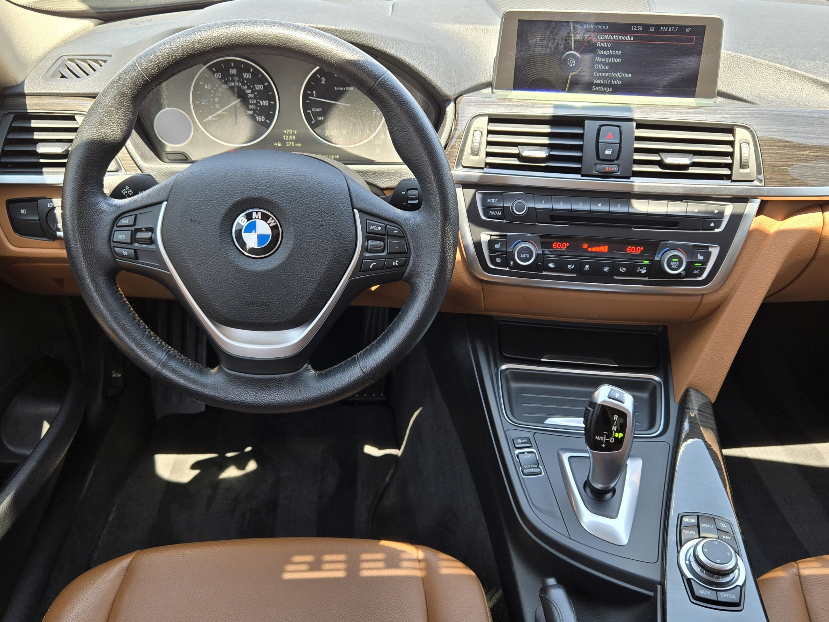 Used 2013 BMW 335i xDrive Sedan AWD/4WD image 24