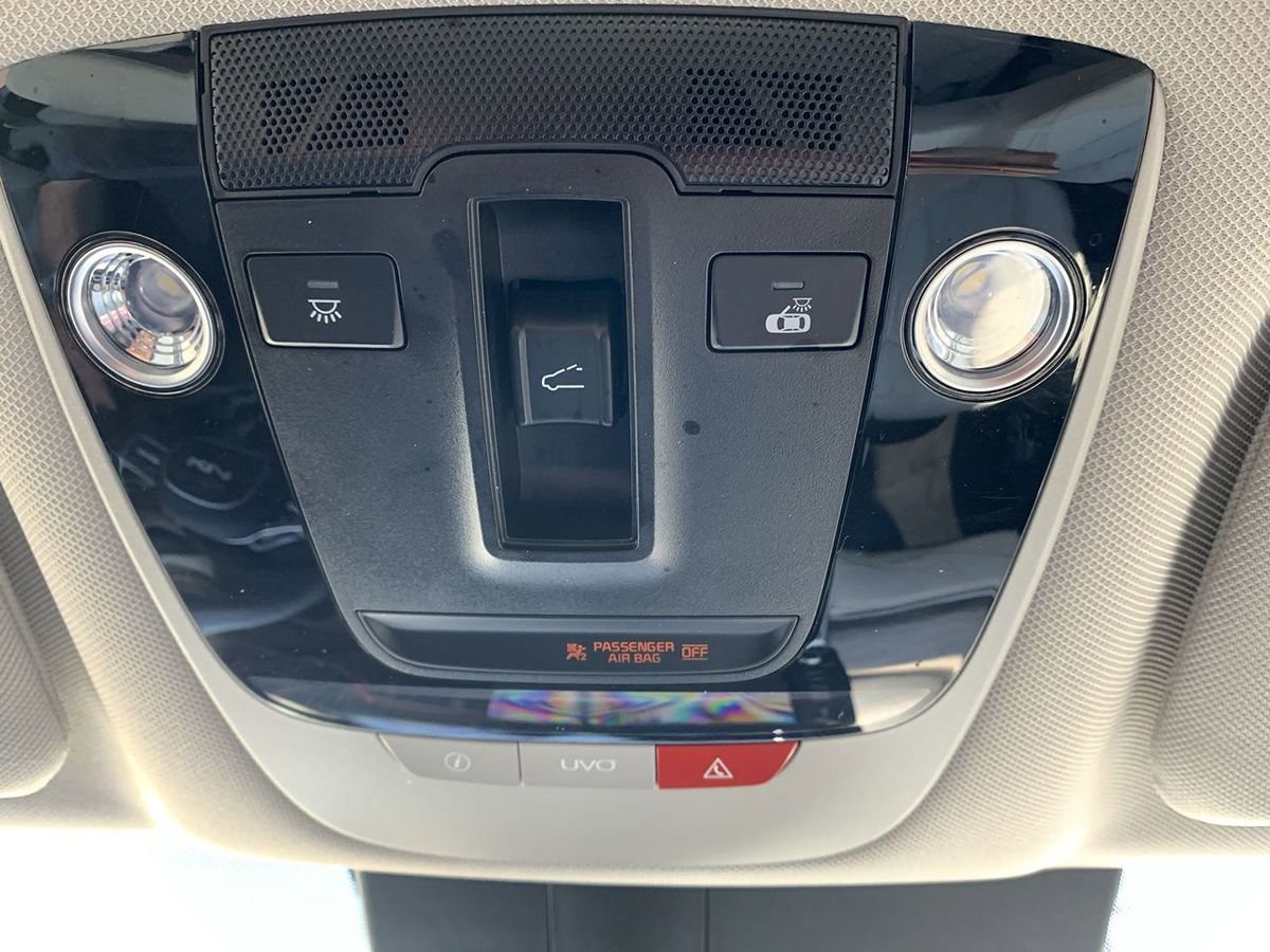 Used 2022 Kia Sorento EX w/ Panoramic Sunroof Package FWD image 28