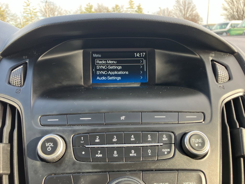 Used 2018 Ford Focus SE image 20