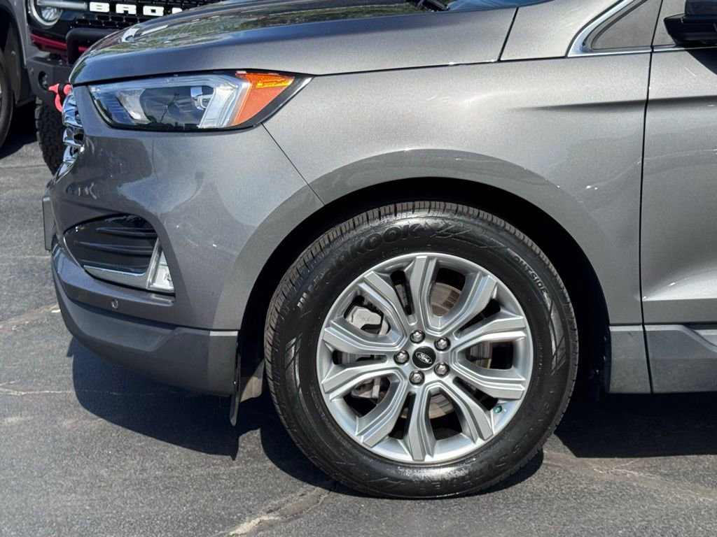 Used 2024 Ford Edge Titanium image 36