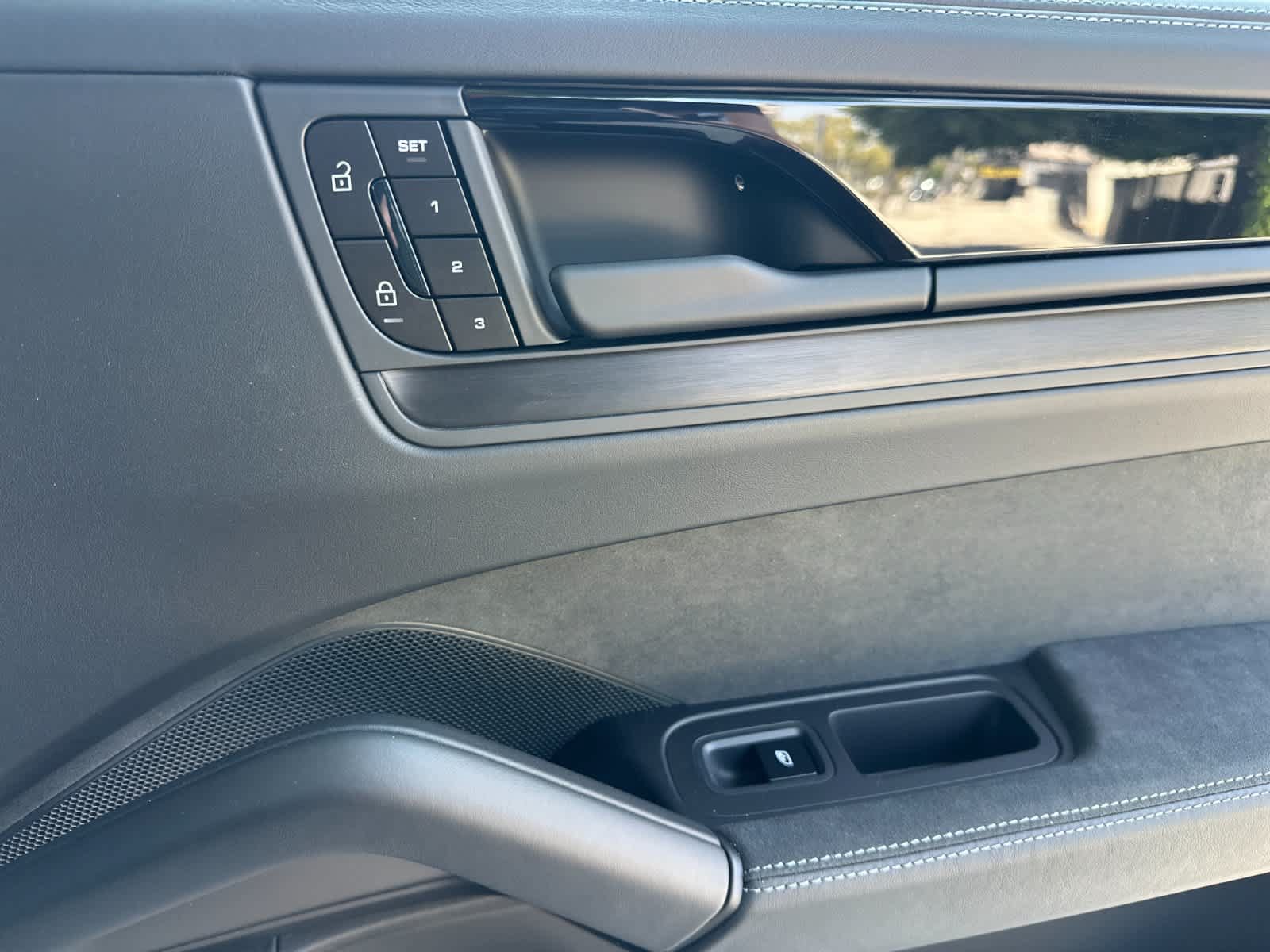 New 2026 Porsche Cayenne GTS AWD/4WD image 19