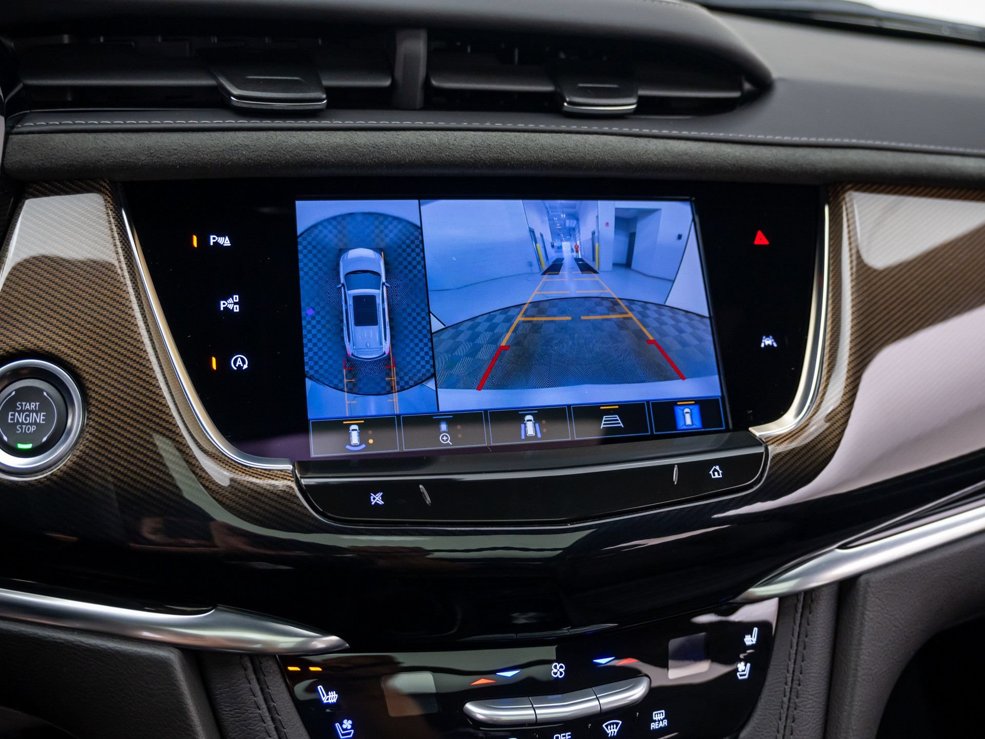 Certified 2025 Cadillac XT6 Premium Luxury w/ Platinum Package AWD/4WD image 27
