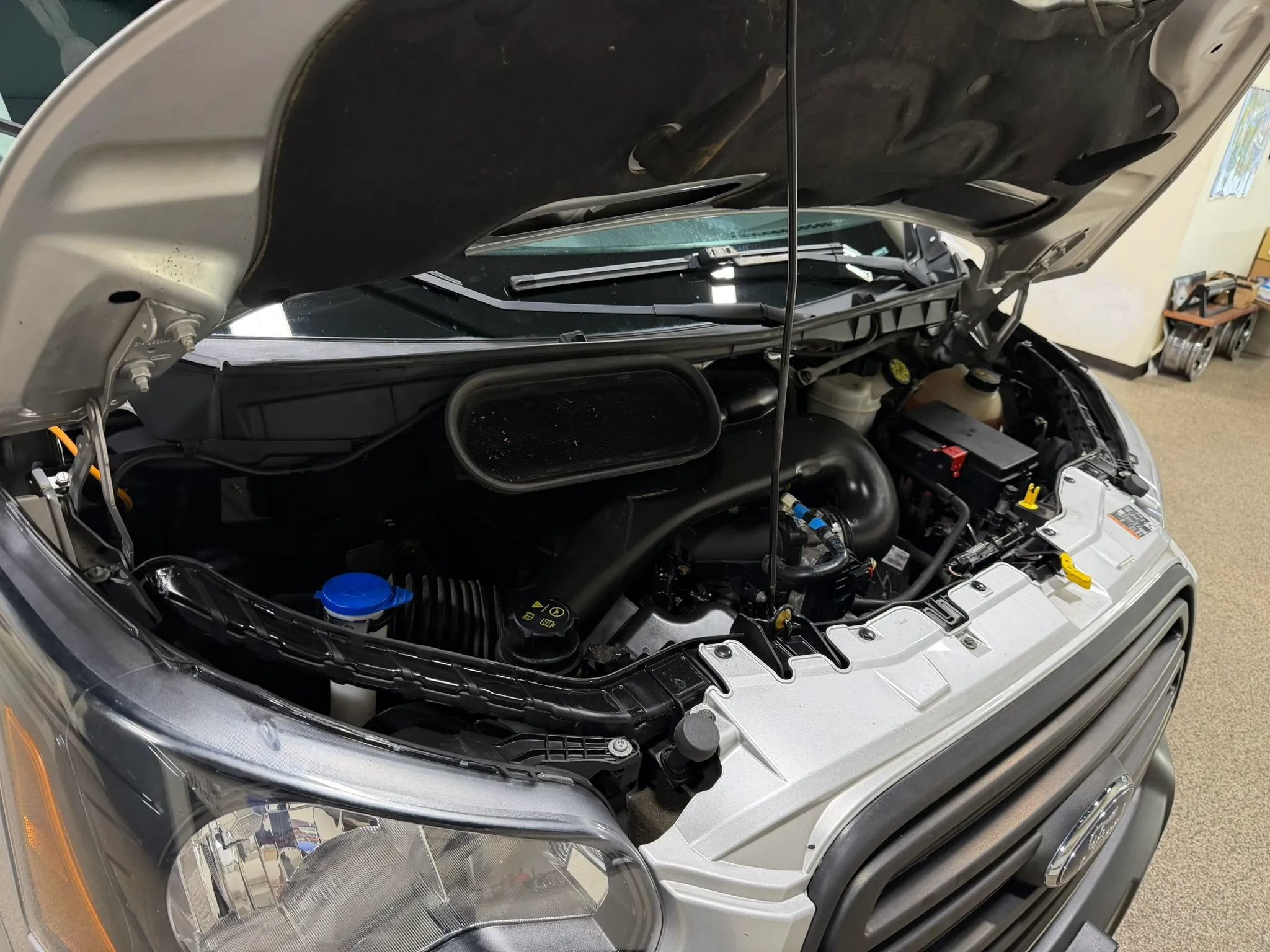 Used 2019 Ford Transit 150 XL RWD image 55