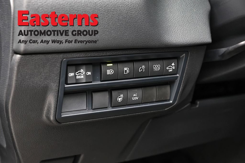 Used 2024 Toyota Tundra Limited AWD/4WD image 24