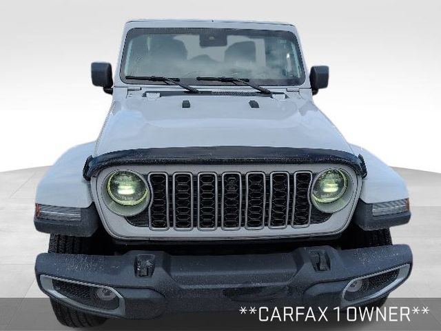 Used 2024 Jeep Wrangler Sahara w/ Technology Group image 2
