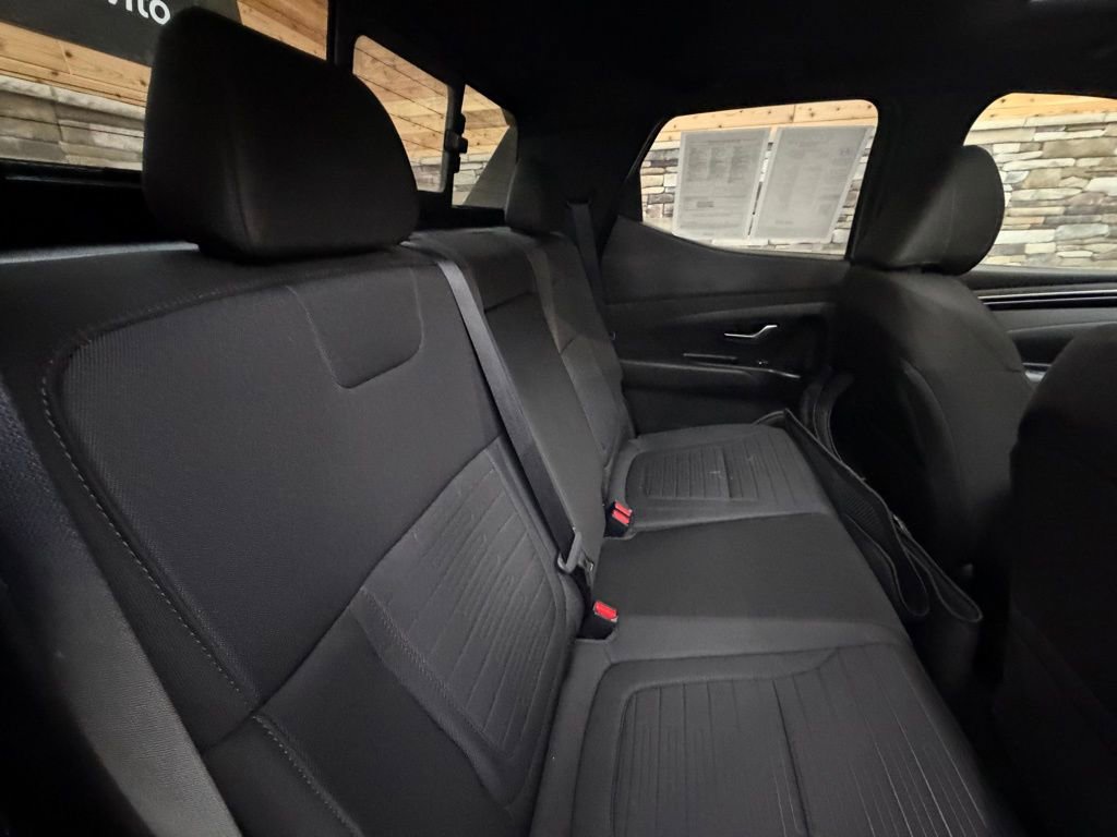 Used 2024 Hyundai Santa Cruz SEL w/ Activity Package image 34