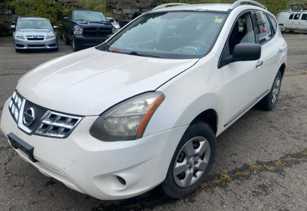 Used 2014 Nissan Rogue S w/ Convenience Package