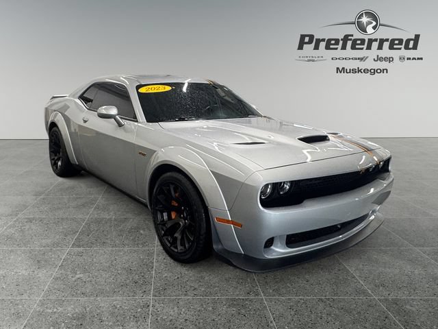 Used 2023 Dodge Challenger R/T Scat Pack RWD image 1