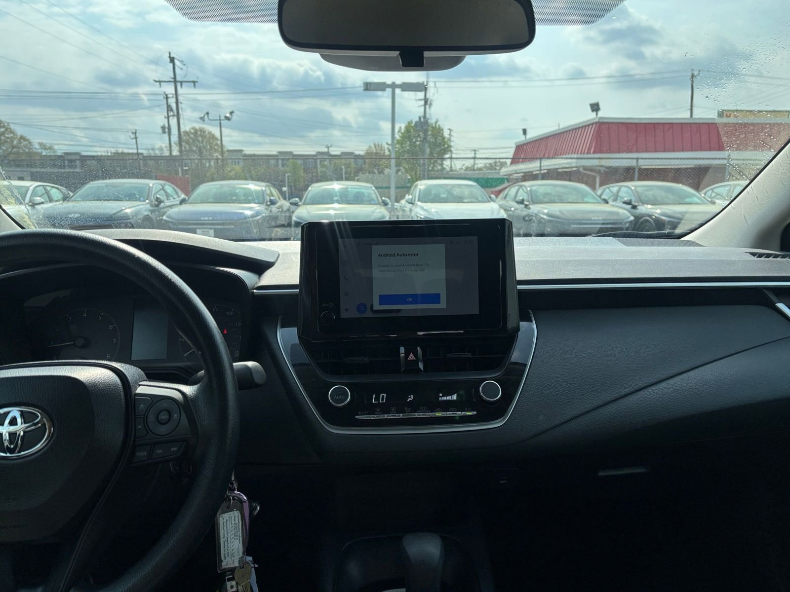 Used 2025 Toyota Corolla LE image 17