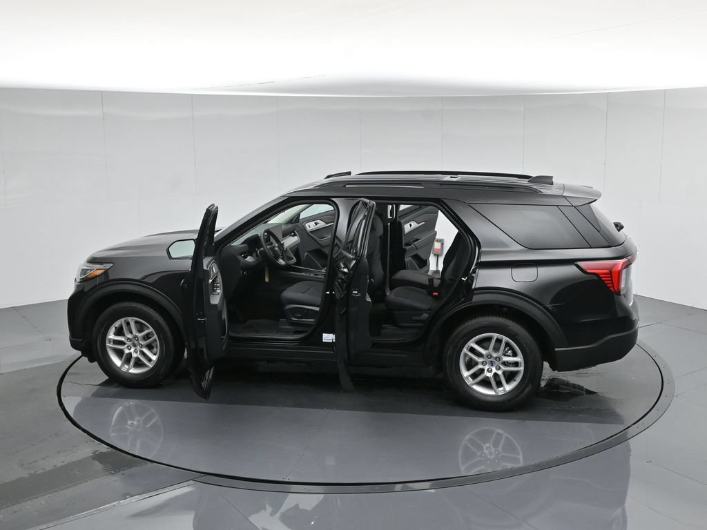 New 2026 Ford Explorer Active RWD image 53