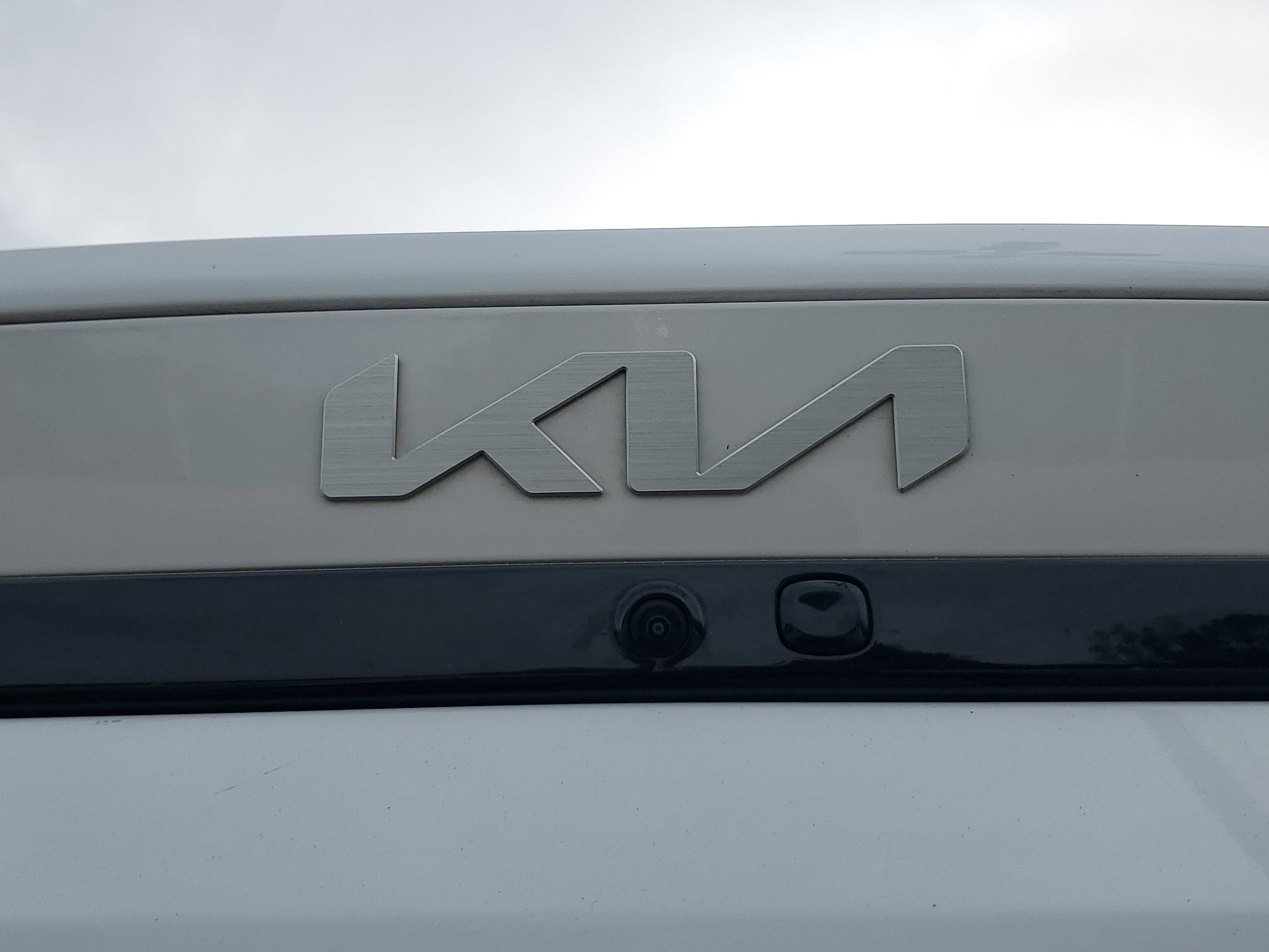 Used 2025 Kia K4 LXS FWD image 8