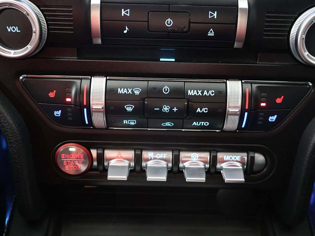 Used 2022 Ford Mustang Premium w/ Equipment Group 201A image 44