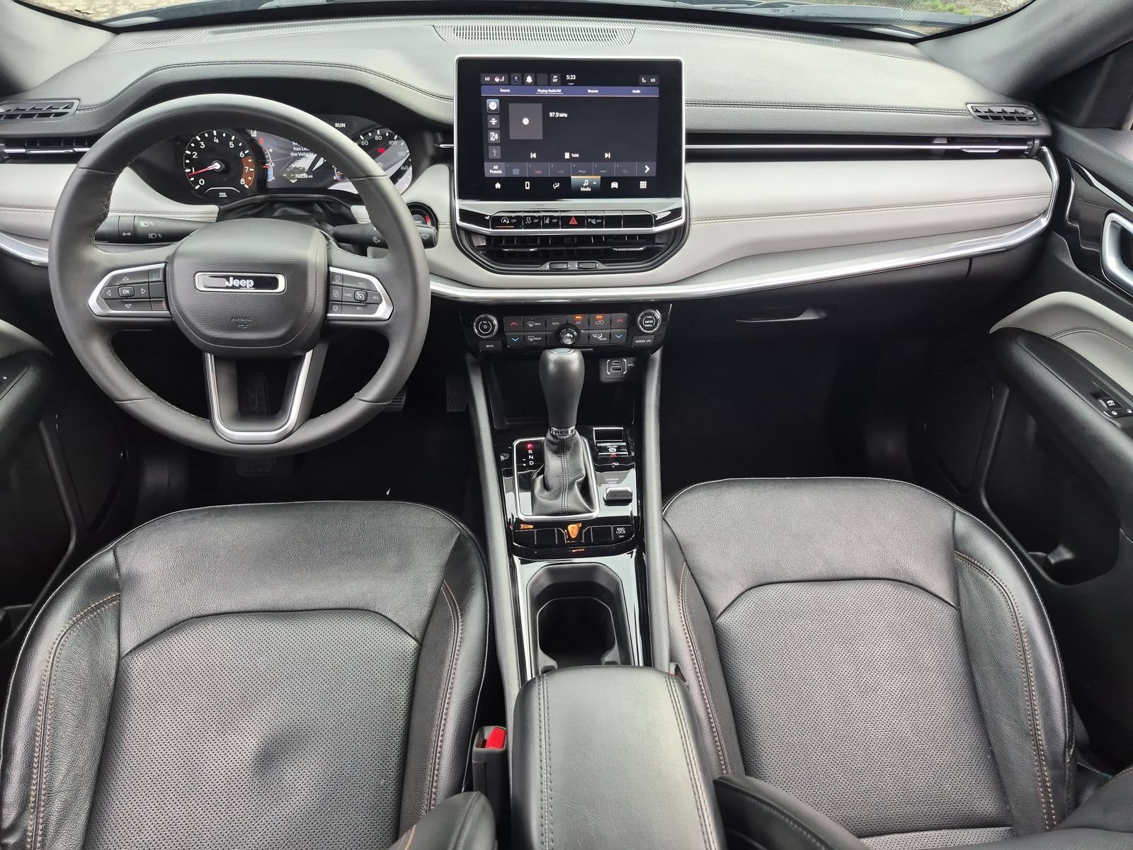 Used 2023 Jeep Compass Limited AWD/4WD image 16