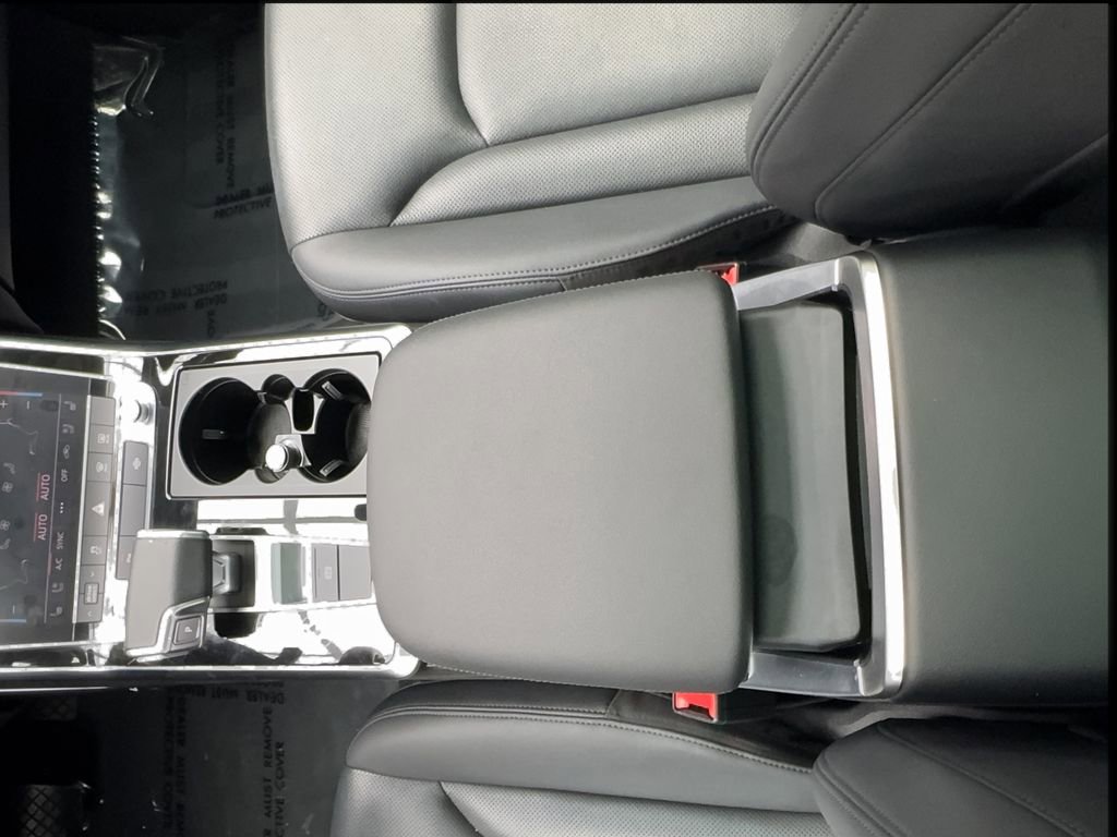 Used 2023 Audi Q7 2.0T Premium Plus w/ Premium Plus Package AWD/4WD image 41