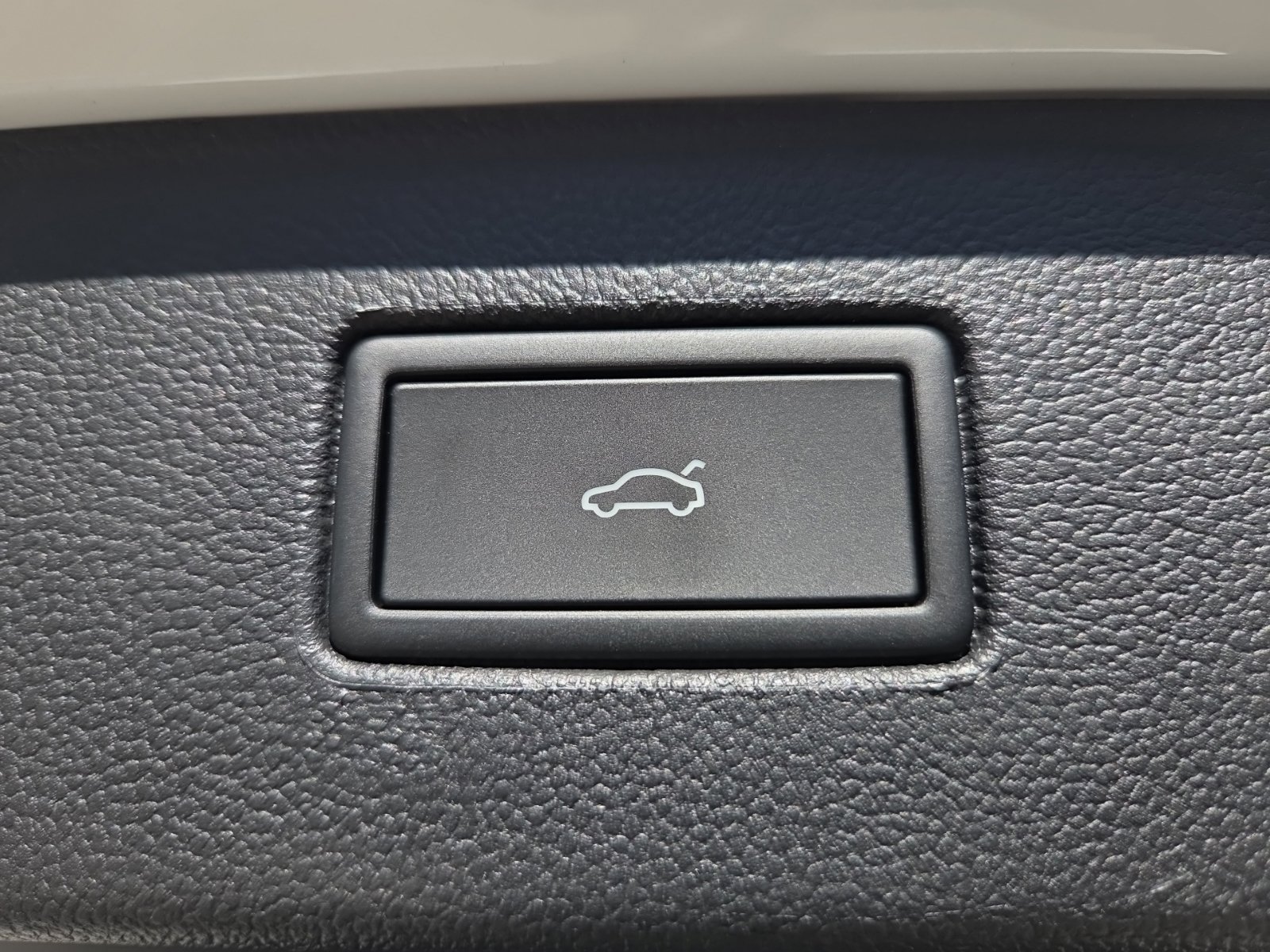 New 2027 Volkswagen Atlas SE AWD/4WD image 10