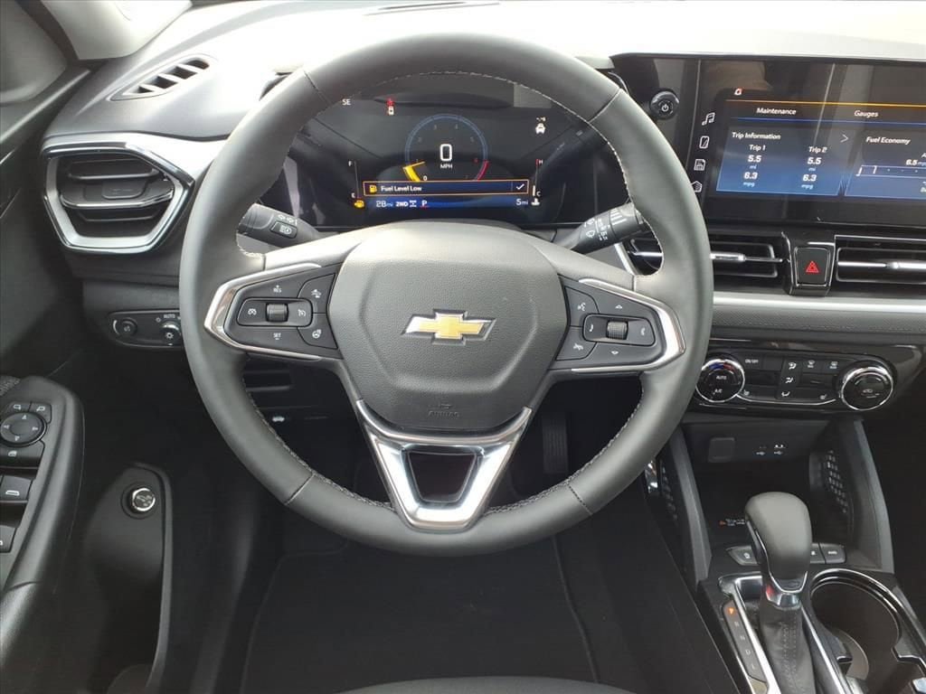 New 2026 Chevrolet TrailBlazer LT w/ Convenience Package AWD/4WD image 24