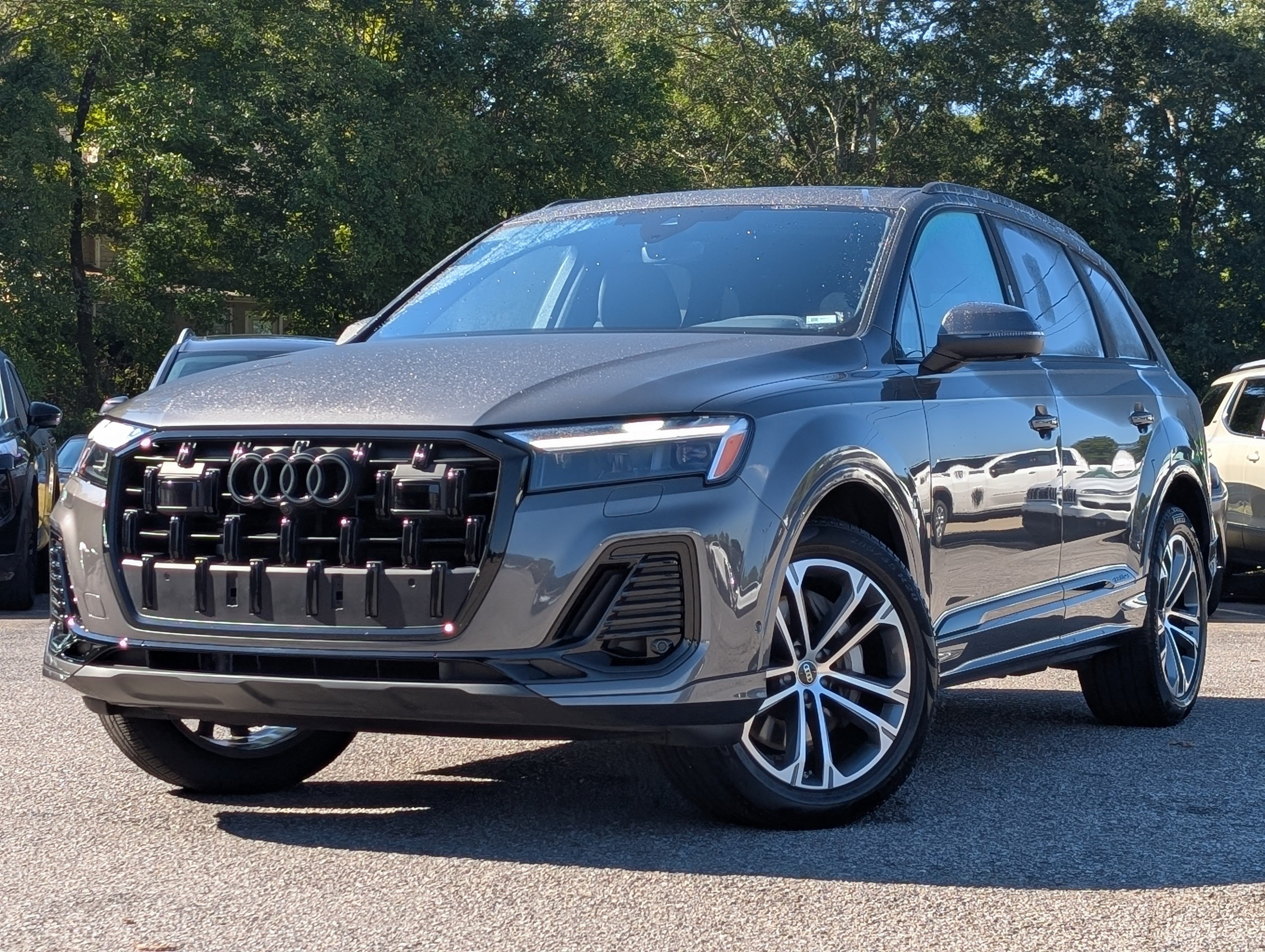 Used 2026 Audi Q7 2.0T Premium w/ Convenience Plus Package AWD/4WD image 4