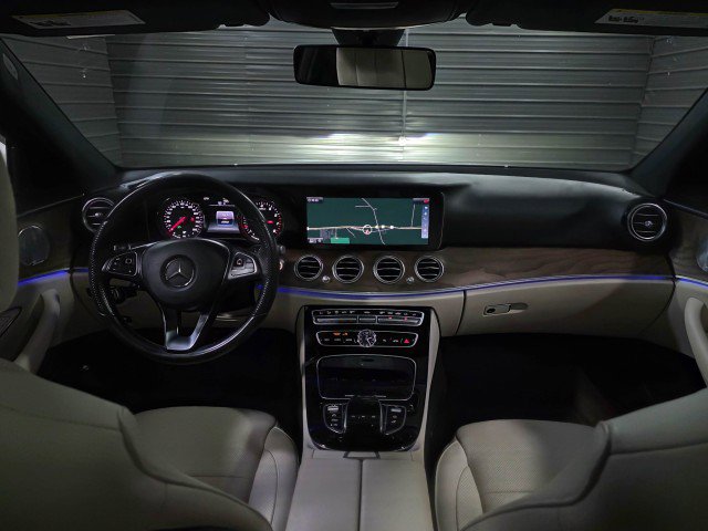 Used 2017 Mercedes-Benz E 400 4MATIC Wagon image 12