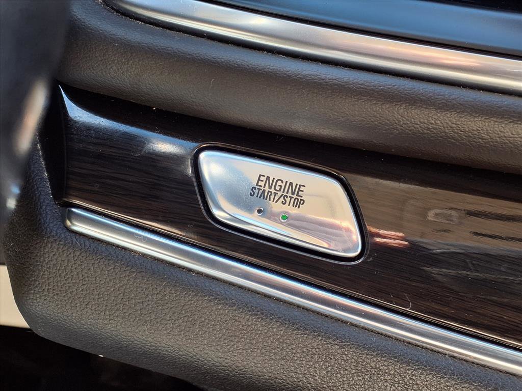 Used 2023 Buick Enclave Essence FWD image 10