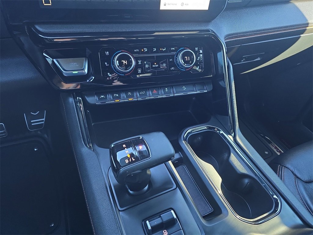 Used 2023 GMC Sierra 1500 AT4 w/ AT4 Premium Package image 25