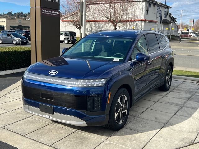 New 2026 Hyundai Ioniq 9 SE image 3