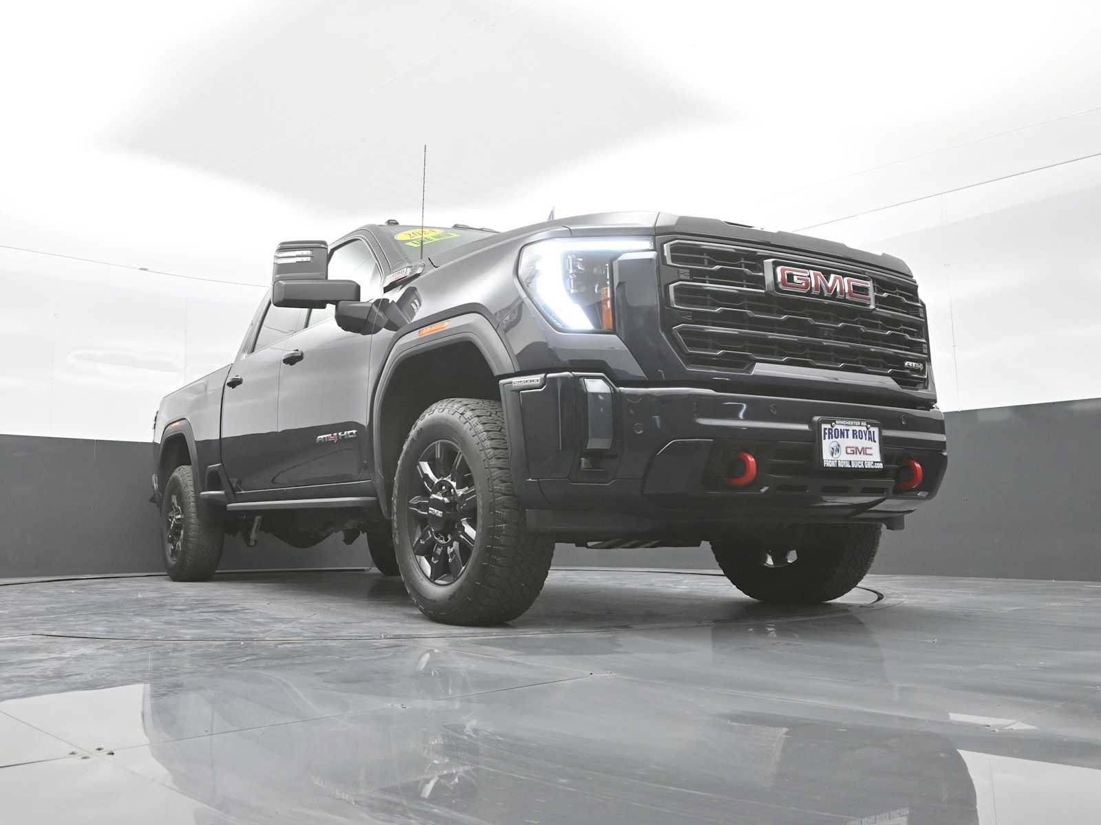 Used 2024 GMC Sierra 2500 AT4 w/ AT4 Premium Plus Package AWD/4WD image 36