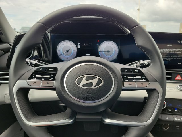 New 2026 Hyundai Elantra Limited FWD image 12