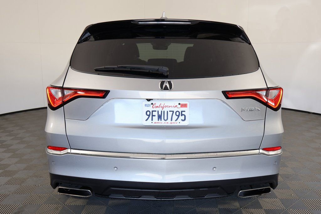 Used 2023 Acura MDX SH-AWD w/ Technology Package image 5