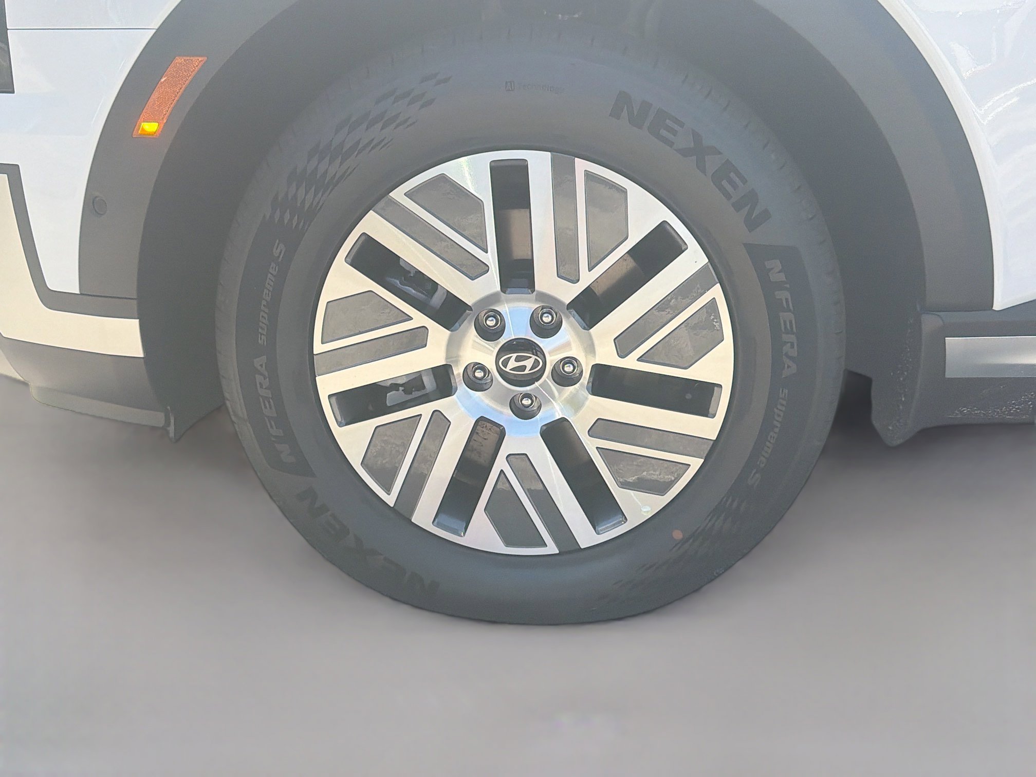 New 2026 Hyundai Palisade SEL Premium FWD image 27