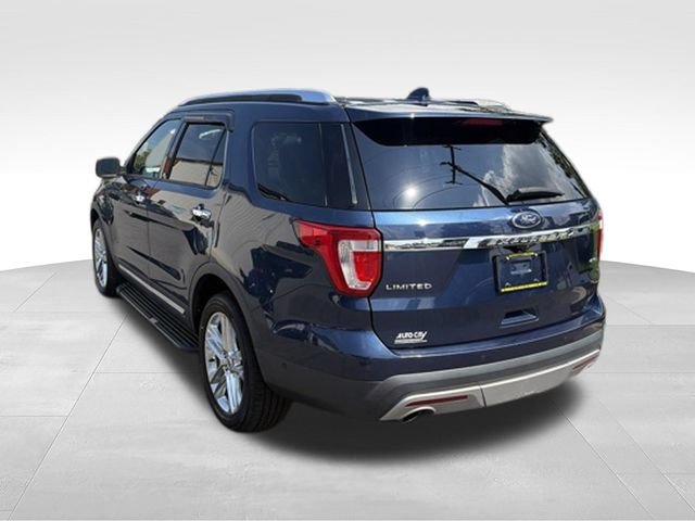 Used 2016 Ford Explorer Limited w/ Equipment Group 301A AWD/4WD image 32