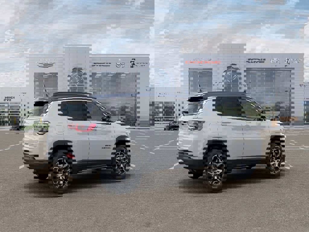 New 2026 Jeep Compass Limited image 4