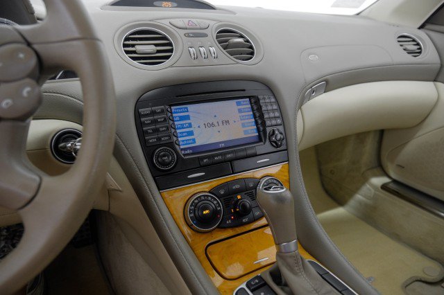 Used 2008 Mercedes-Benz SL 550 image 20