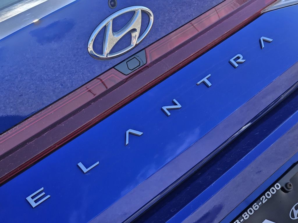 Certified 2023 Hyundai Elantra SEL w/ Cargo Package image 7
