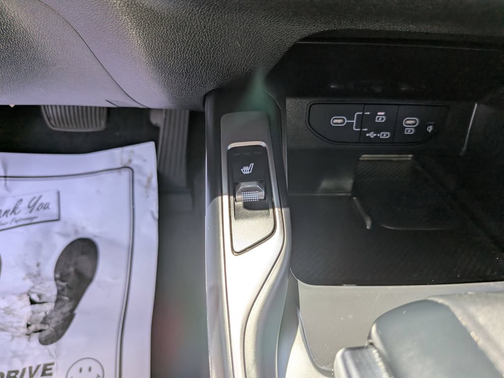 Certified 2024 Kia Sorento S w/ Panoramic Sunroof Package FWD image 27