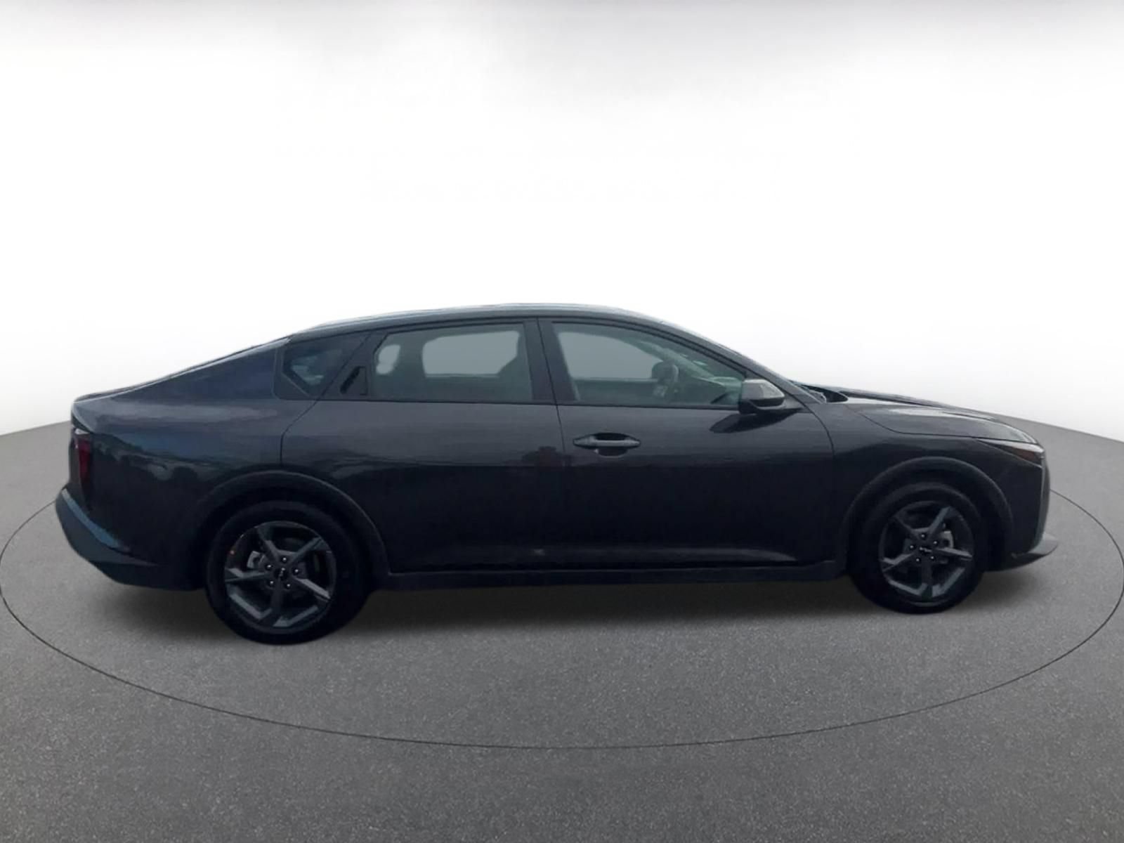 Used 2026 Kia K4 FWD image 15