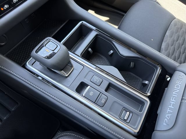 New 2025 Nissan Pathfinder SV FWD image 10