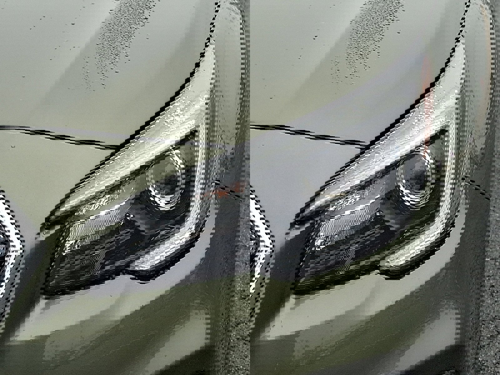 Used 2018 Subaru Outback 2.5i Touring image 10