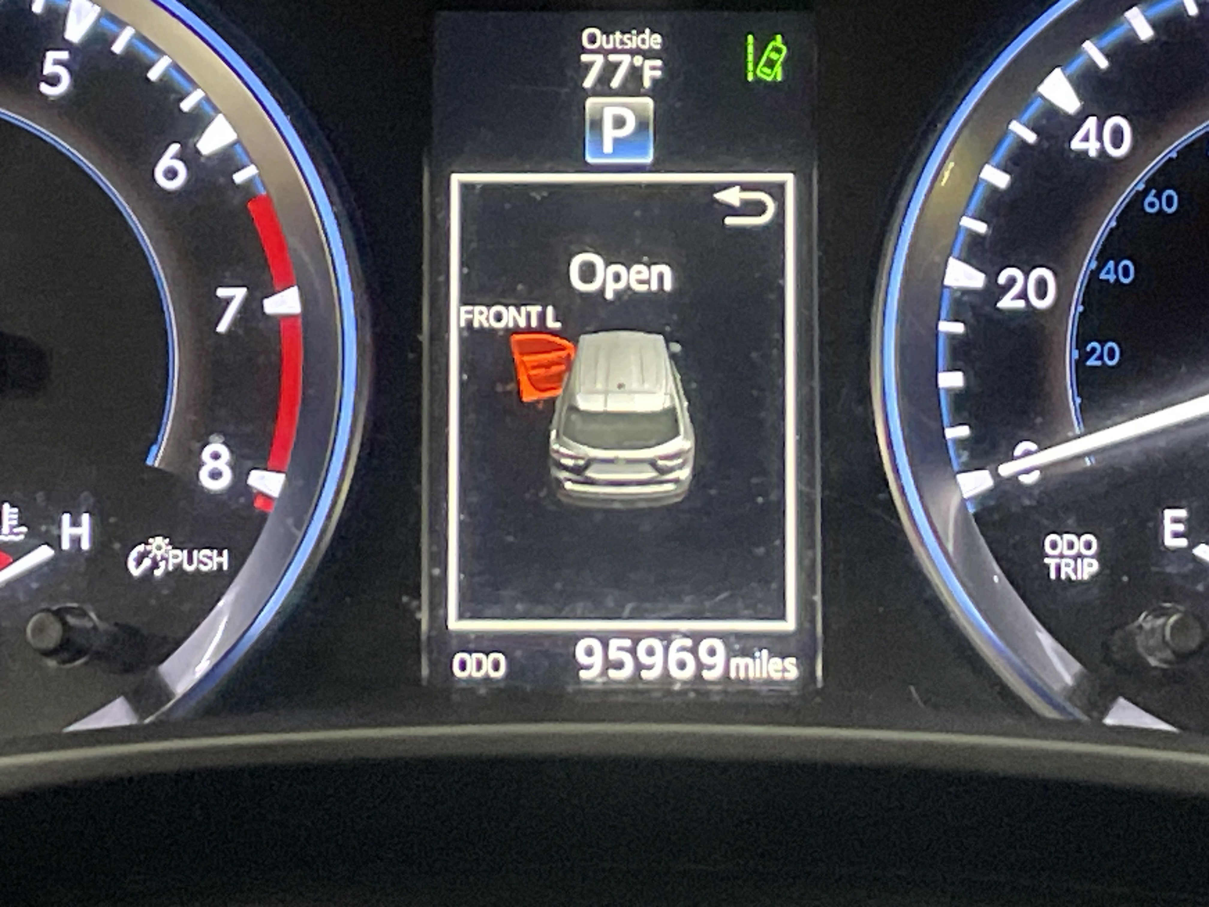 Used 2016 Toyota Highlander Limited FWD image 22