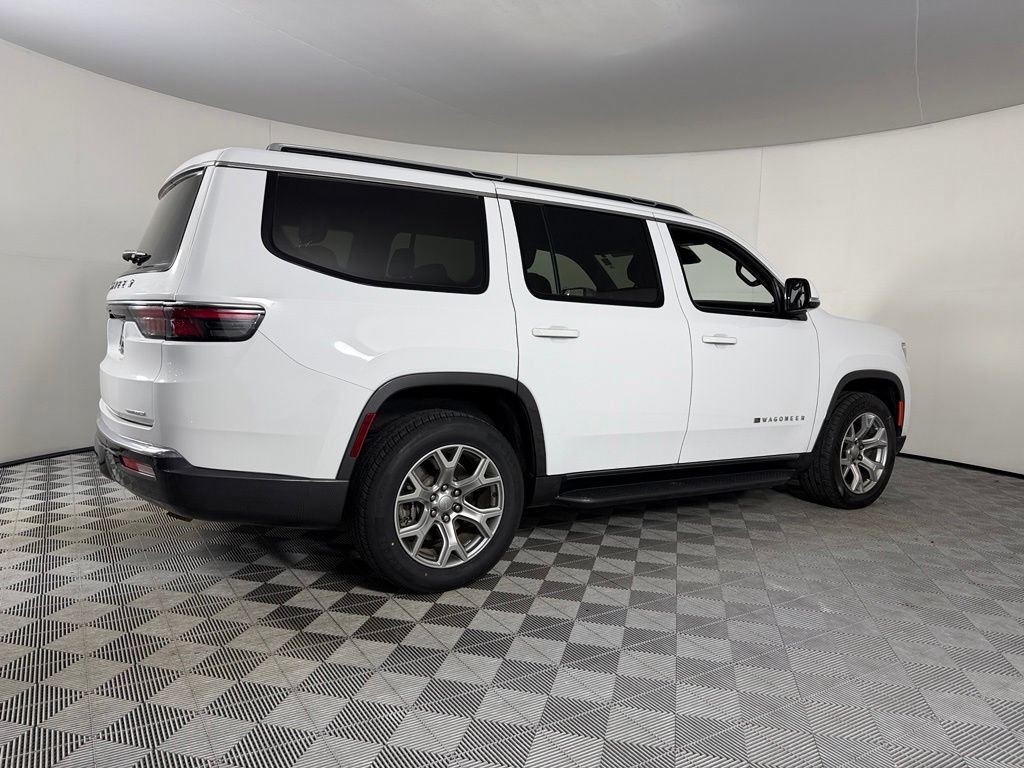 Used 2022 Jeep Wagoneer Series II AWD/4WD image 5