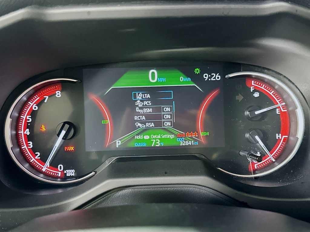 Used 2025 Toyota RAV4 XLE FWD image 24