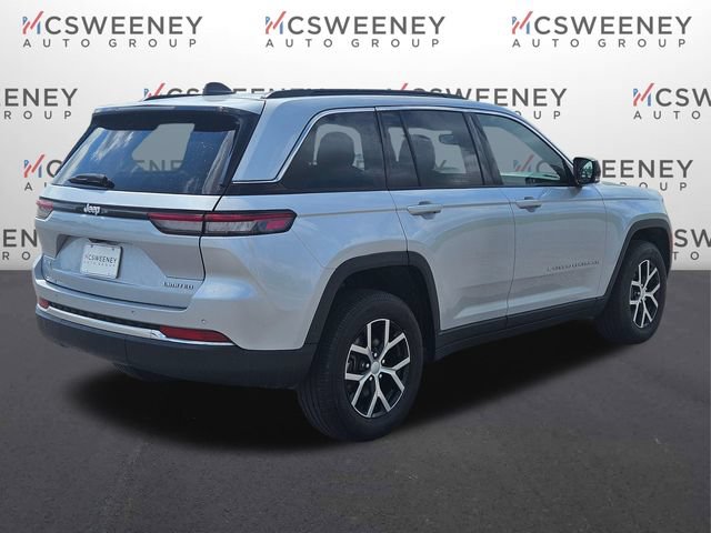 Used 2024 Jeep Grand Cherokee Limited AWD/4WD image 5