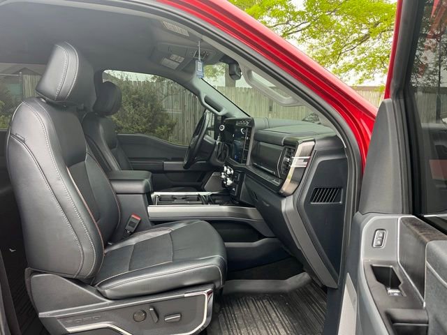Used 2023 Ford F350 Lariat w/ Chrome Package image 25