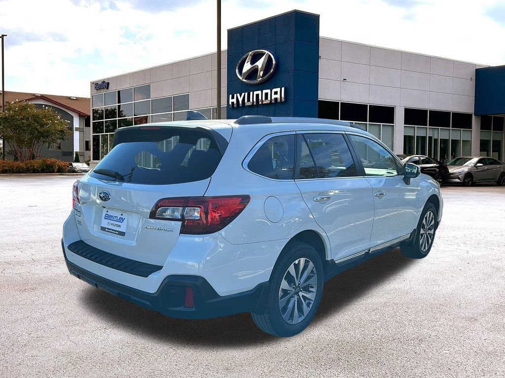 Used 2019 Subaru Outback 2.5i Touring w/ Popular Package #3A image 6