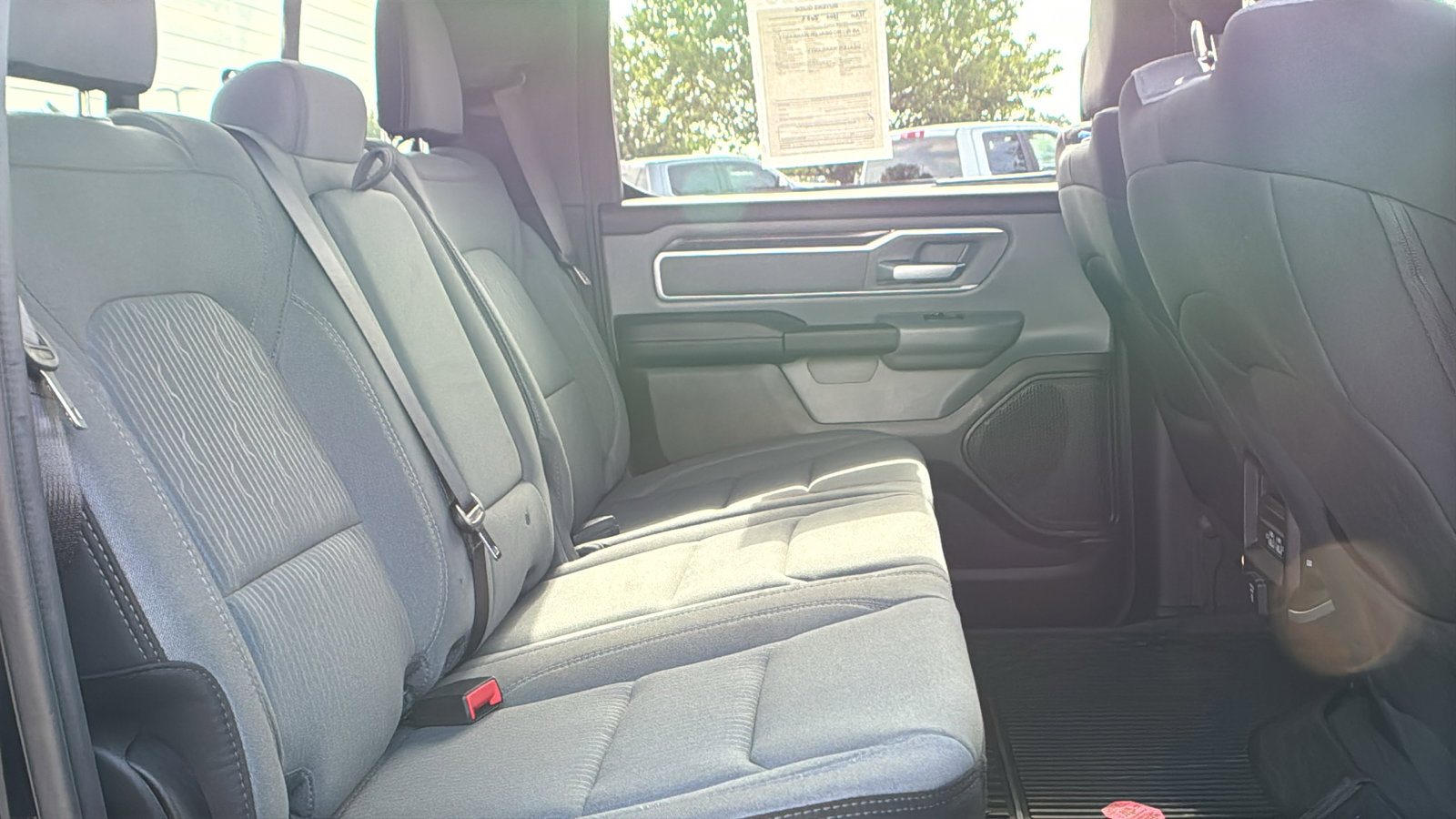 Used 2022 RAM 1500 Big Horn AWD/4WD image 18