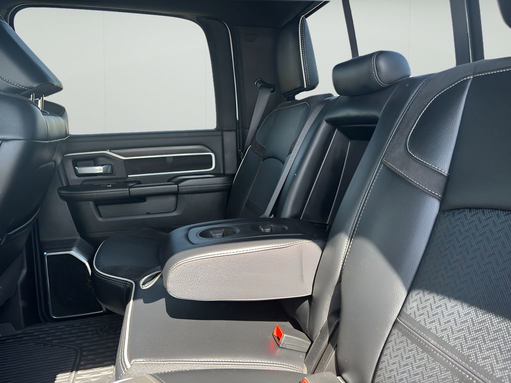 Used 2025 RAM 3500 Laramie image 16