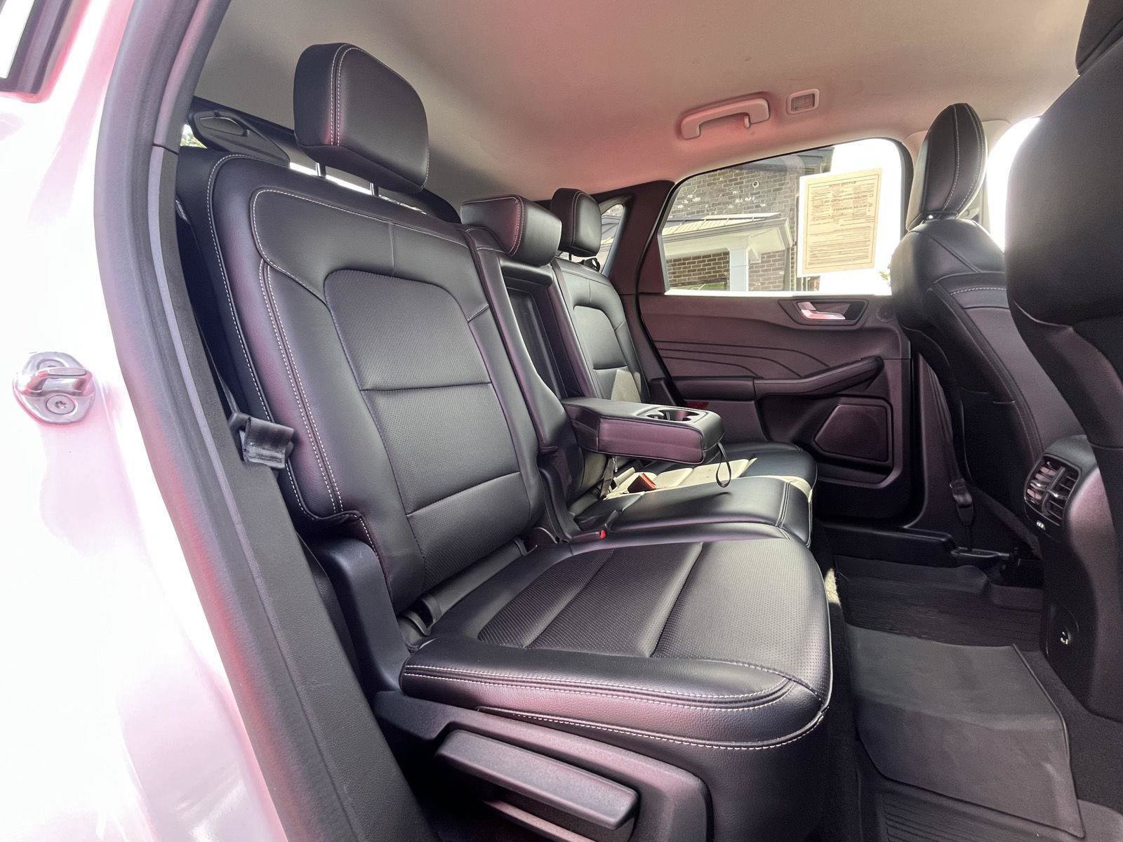 Used 2021 Ford Escape SEL w/ Technology Package FWD image 16