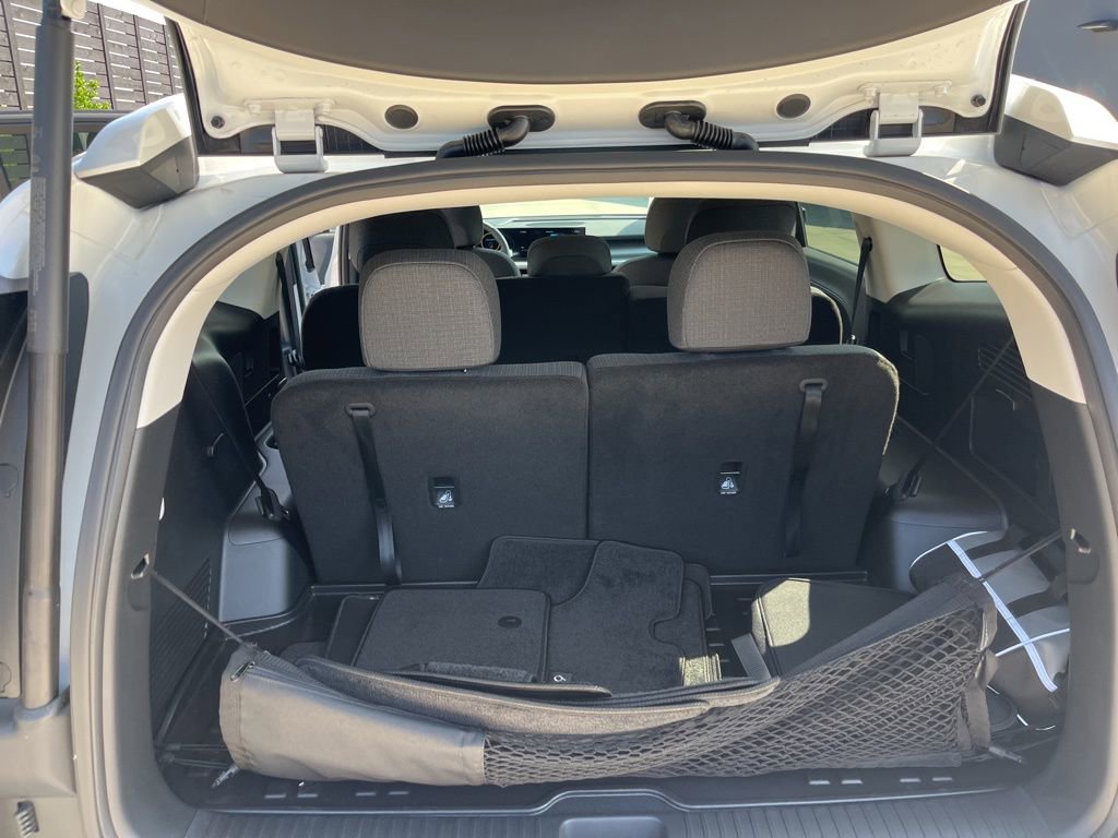 New 2026 Hyundai Ioniq 9 SE image 17