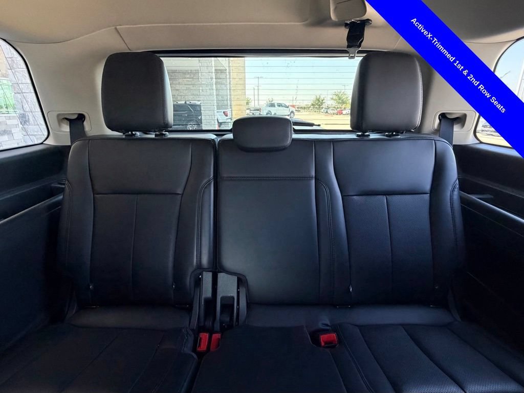 Used 2023 Ford Expedition XLT AWD/4WD image 24