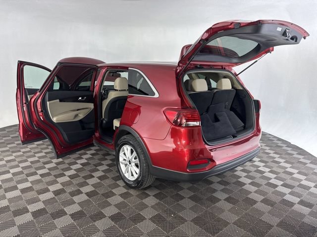 Used 2020 Kia Sorento LX FWD image 18