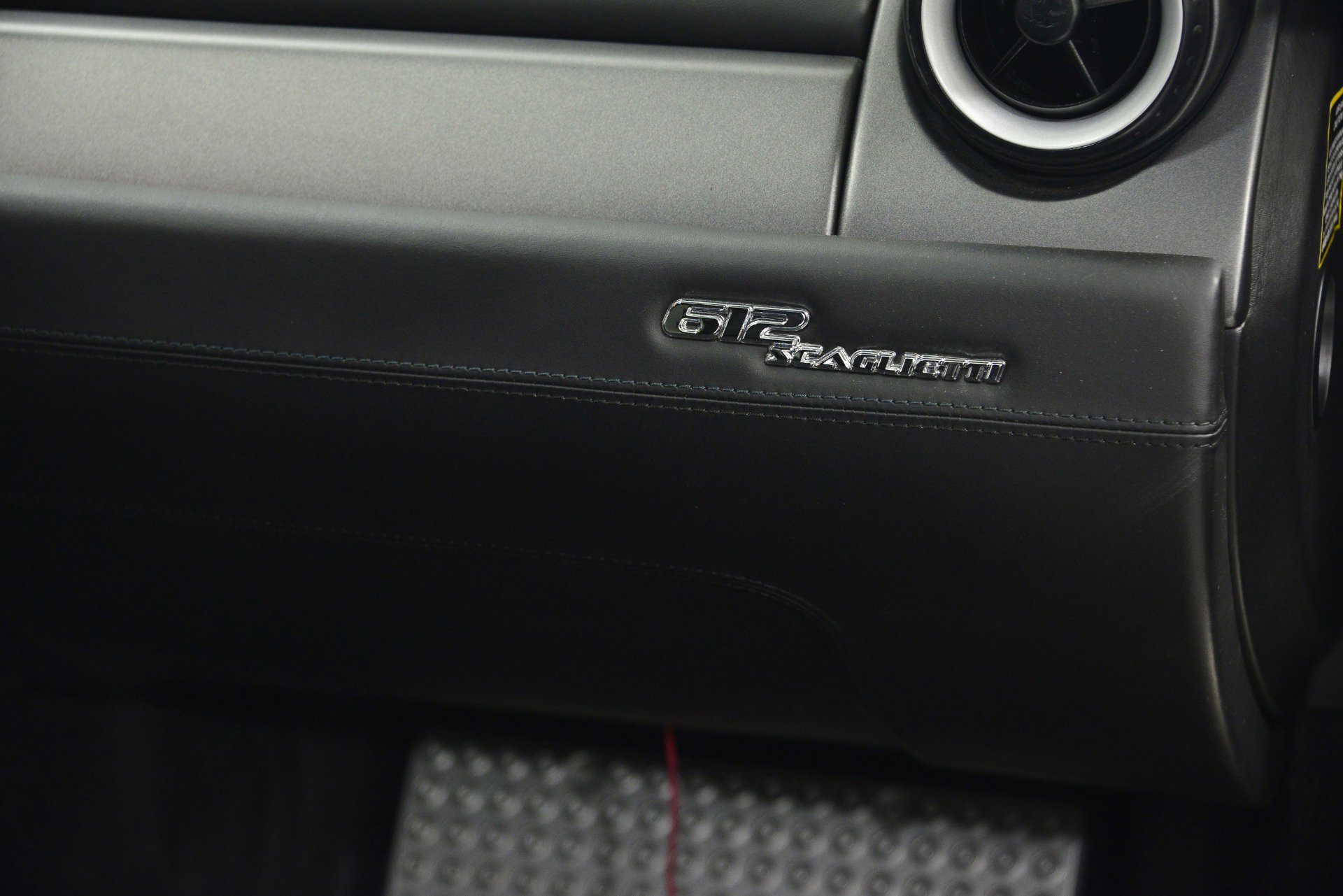 Used 2007 Ferrari 612 Scaglietti image 27